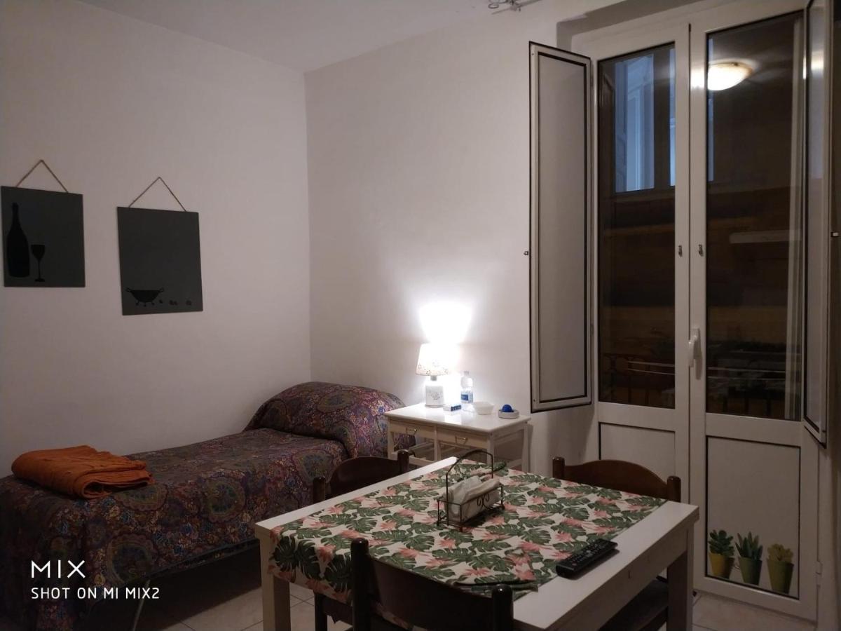 Hostel room - Ostello Tarente Buitenkant foto